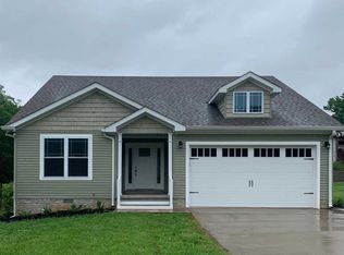 102 Bee Line Way, Trenton, KY 42286
