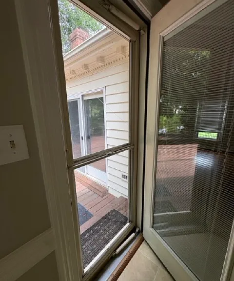 504 Aguila Dr — Photo 32