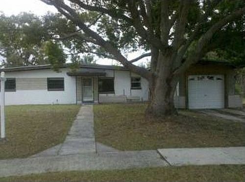 1st image of 1530 Egan Dr