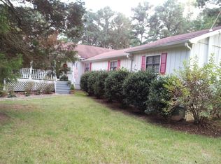 6189 Cedarcrest Rd NW, Acworth, GA 30101