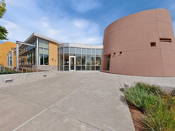 3rd image of 2253 Venada Rd NE