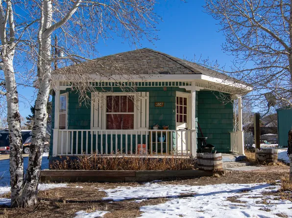 606 Aspen St, Hot Sulphur Springs, CO 80451