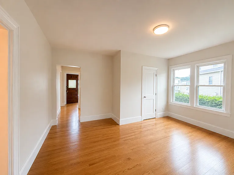 36 Champney St #1 — Photo 2