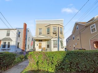 322 Hickory St, Kearny Town, NJ 07032