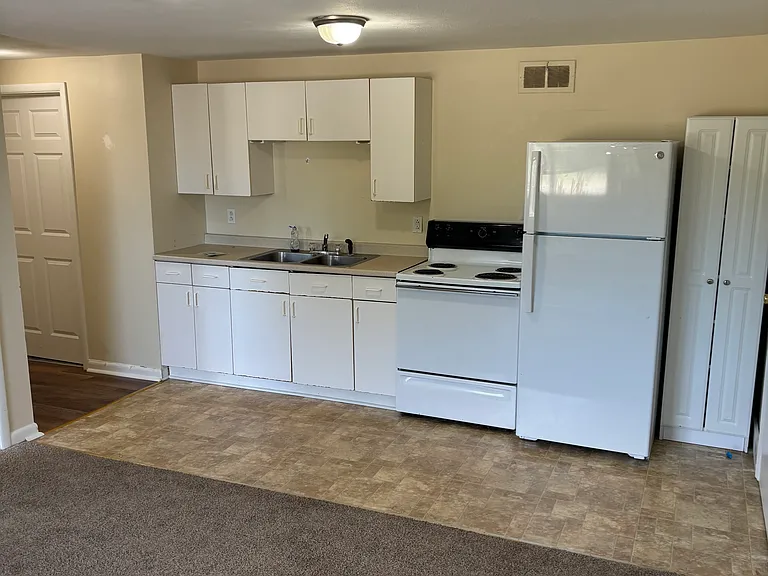 3240 Seneca Tpke #7 — Photo 7