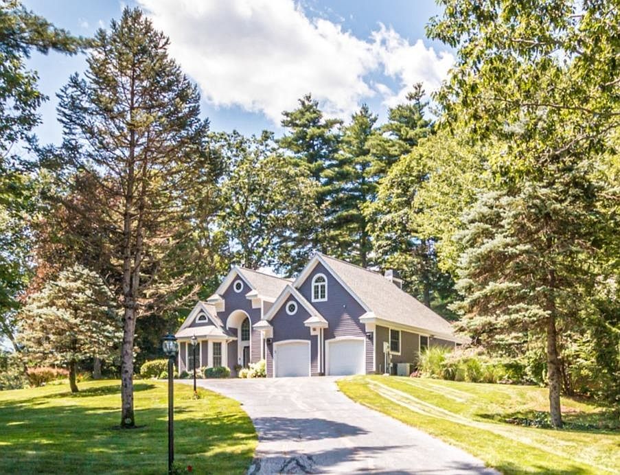 1st image of 55 Carleton Way