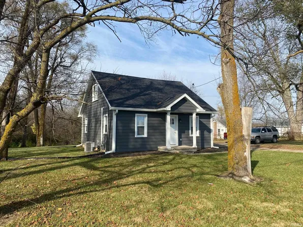 10120 W State Road 32 Rd, Yorktown, IN 47396