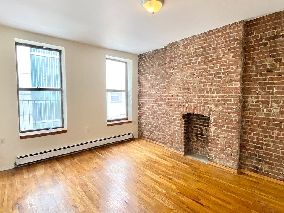 1st image of 449 W 37th St #4FWW