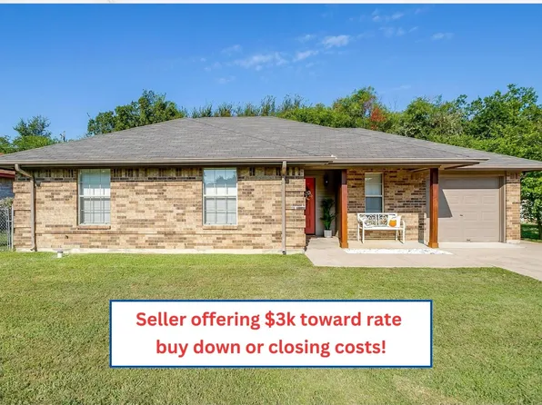 520 Heather Ln, Keene, TX 76059