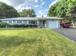 24516 W Highview Dr, Antioch, IL