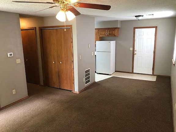 4th image of 1519 Byers Ave
