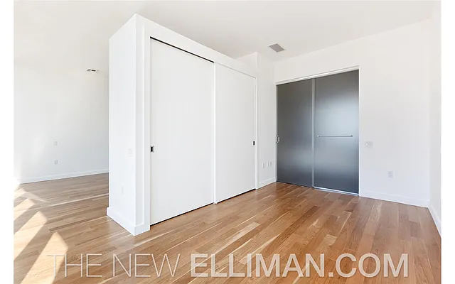 Sold by Douglas Elliman | media 21