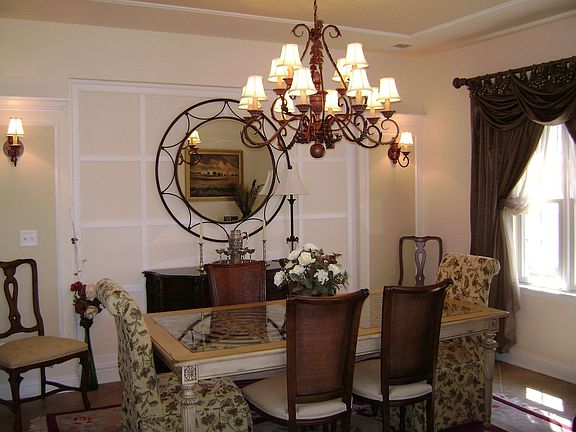 Dining Fit for a King & Queen