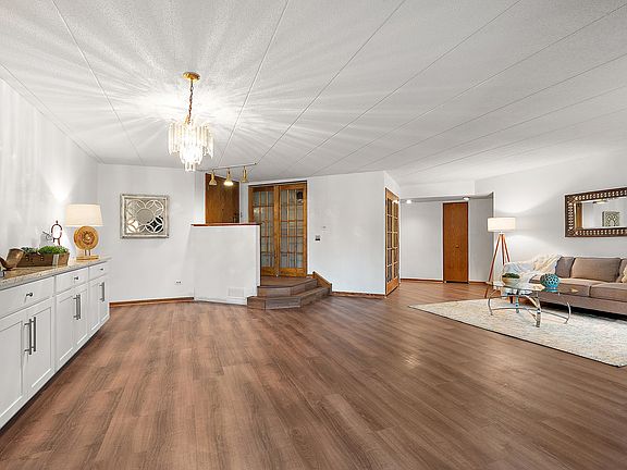 3rd image of 7834 W Foresthill Ct APT 1CR