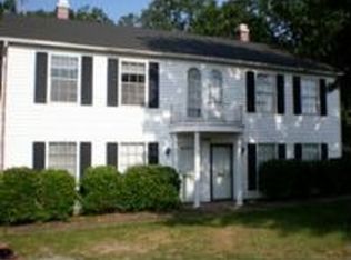 1407 Shackleford Rd, Little Rock, AR 72211