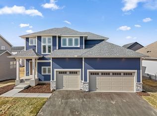 11764 35th St N, Lake Elmo, MN 55042