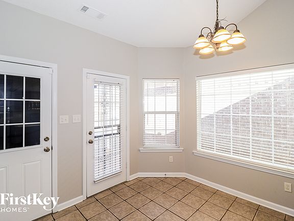 5th image of 6870 Manslick Rd