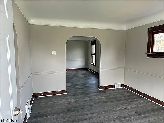 4th image of 4464 W 28th St