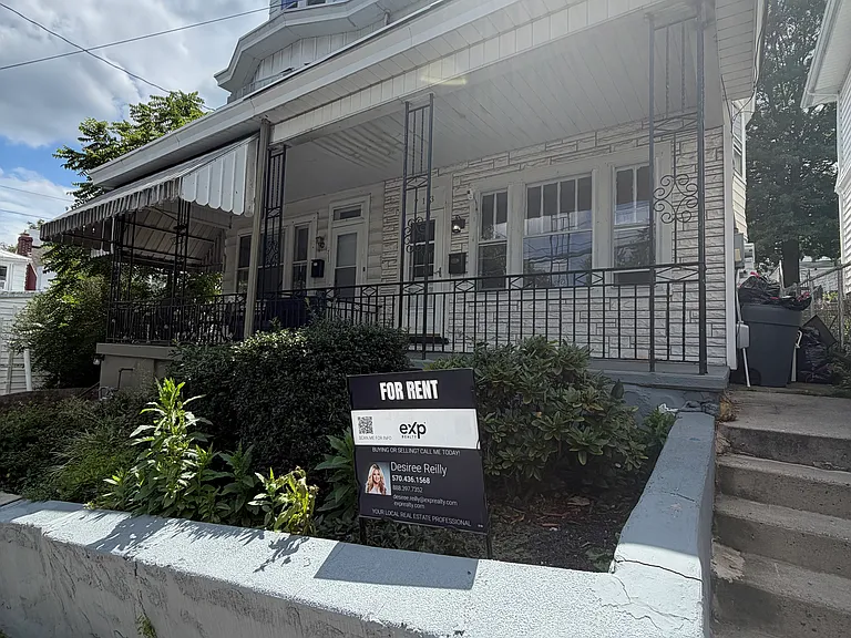 713 N 3rd St — Photo 13