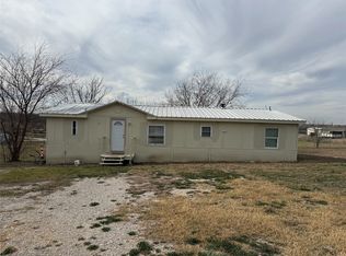 118 Happy Trail Ct, Rhome, TX 76078