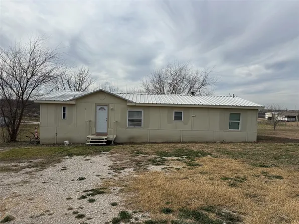 118 Happy Trail Ct, Rhome, TX 76078