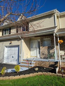 18 Forest Garden Drive, Matawan, NJ, 07747