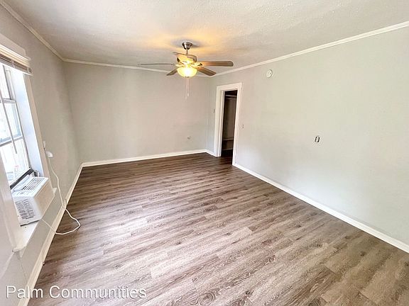 2nd image of 913 E Emma St APT 4