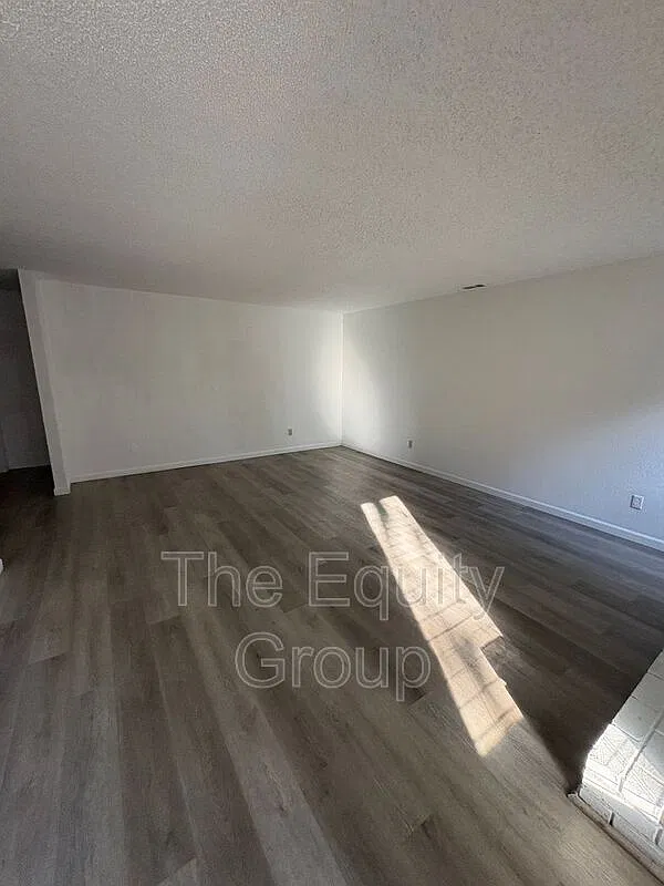 2 bed, 2.0 bath, $1,650 — Photo 3