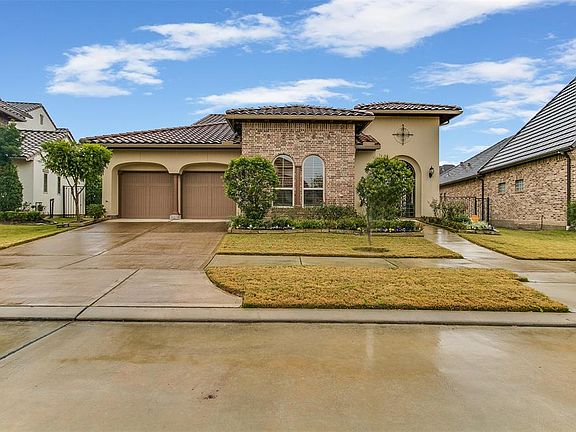 2nd image of 3818 Sundance Hill Ln