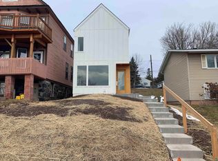 311 E 7th St, Duluth, MN 55805
