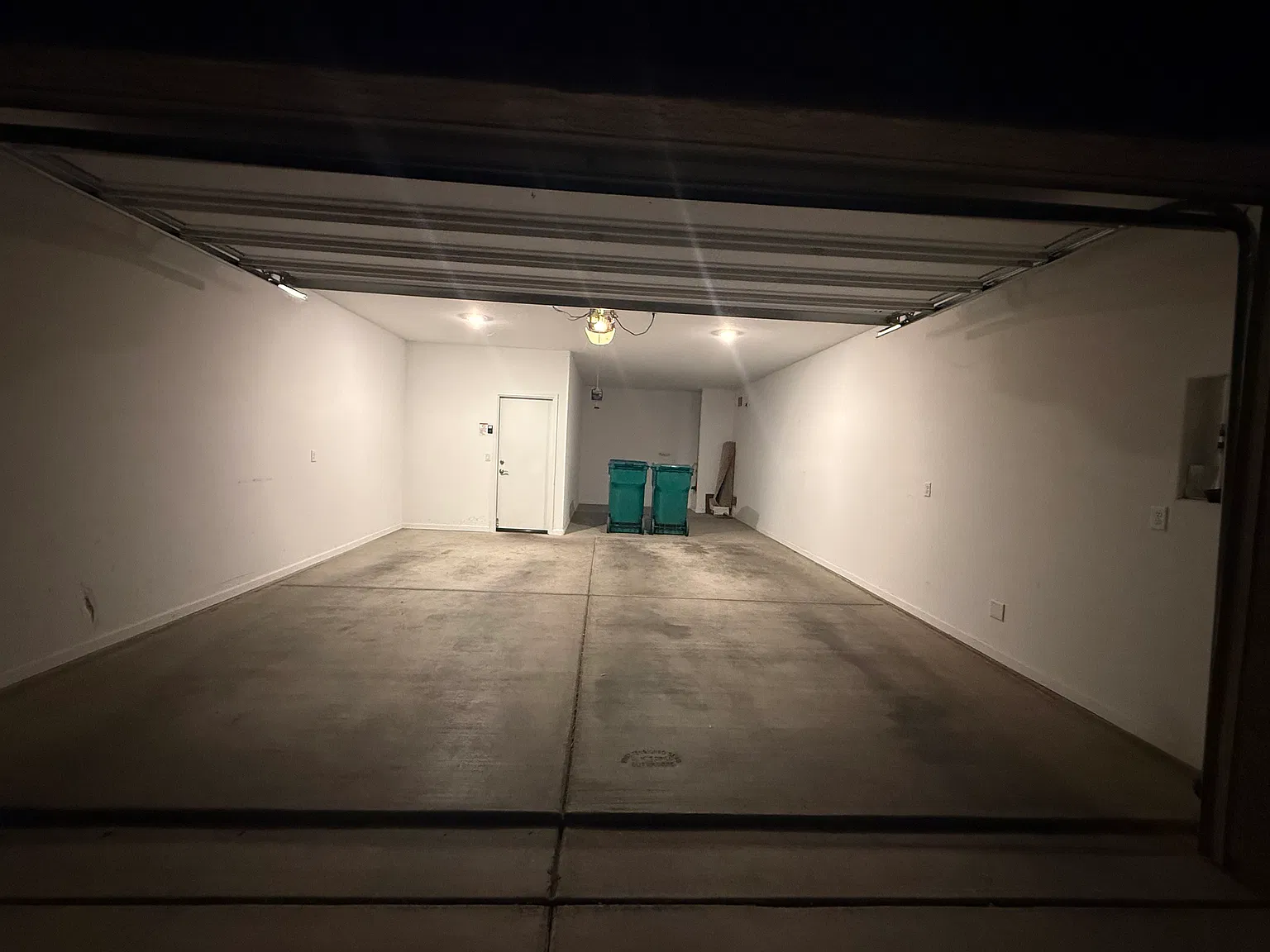 3 bed, 1668 sqft, $2,200 — Photo 2