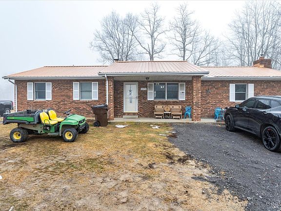 2nd image of 1272 Northern Rd