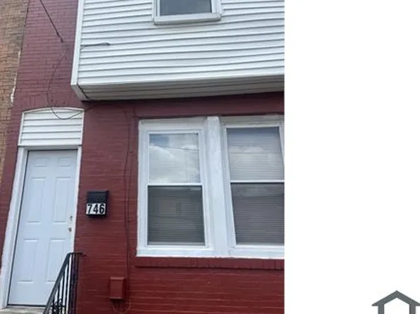 746 N 37th St, Philadelphia, PA 19104