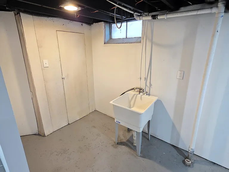 11415 Auburn St — Photo 25