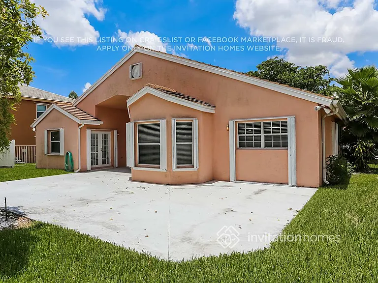 576 NW 48th Ave — Photo 20