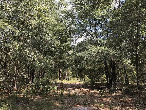 3rd image of 1400 NW 22nd Ct