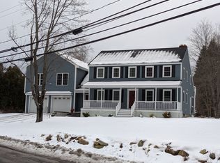 61 Academy Ave, Atkinson, NH 03811