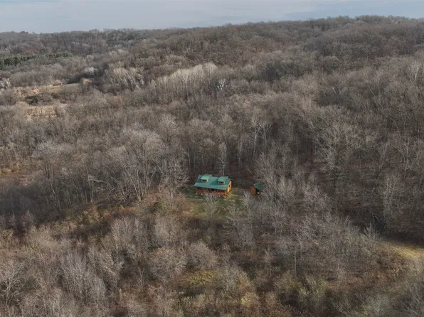 30759 County Road Ave, Richland Center, WI 53581