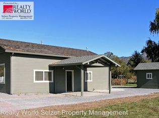 12571 Hawn Creek Rd, Potter Valley, CA 95469