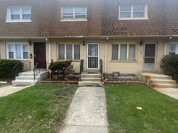2nd image of 9620 S Halsted St
