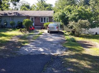 55 Sunset Ave, Old Bridge, NJ 08857