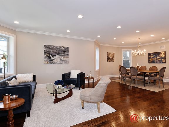 Living Room/Dining Room