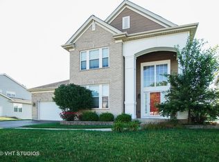 793 Clover Ridge Ln, Itasca, IL 60143