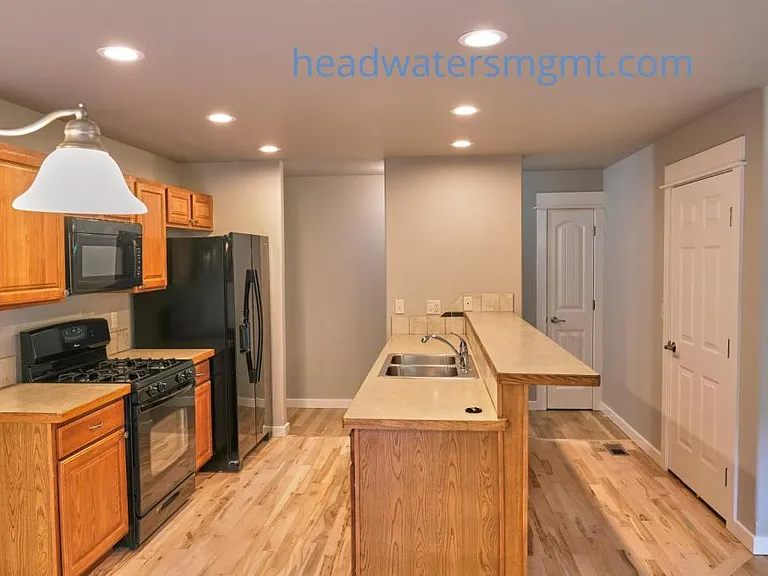 403 N Quaw Blvd — Photo 10