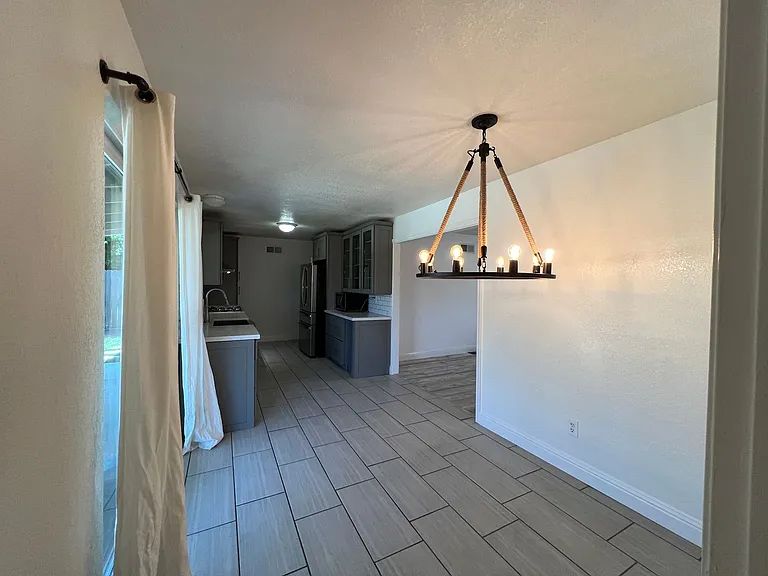 5753 Mohican Dr — Photo 11