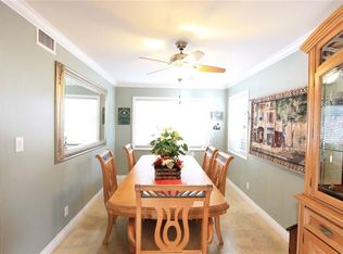 806 W Bloomwood Rd, San Pedro, CA 90731