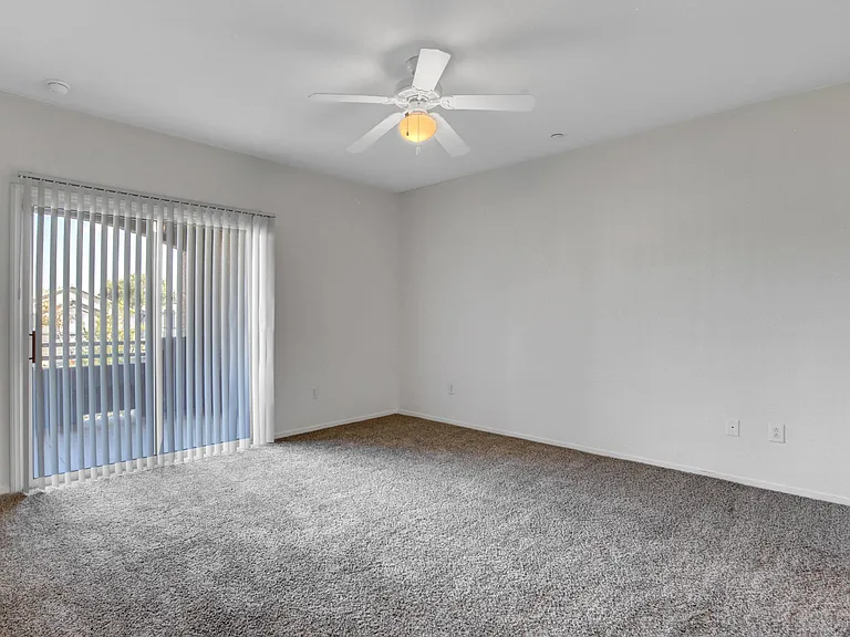 Aspen Peak Condominiums — Photo 36