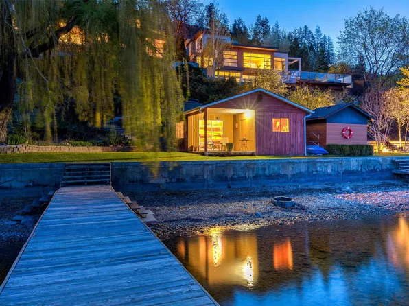 683 Westside Rd S, West Kelowna, BC V1Z 3S2