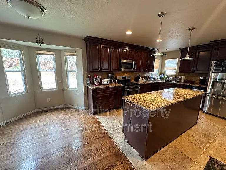 5265 Champagne Dr — Photo 3