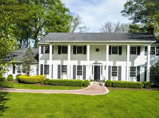 16 Mulberry Ln, Colts Neck, NJ 07722